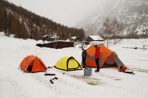 Bergzelte im Wallis