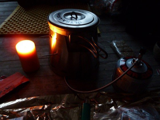 UL Kochsetup mit Kerze